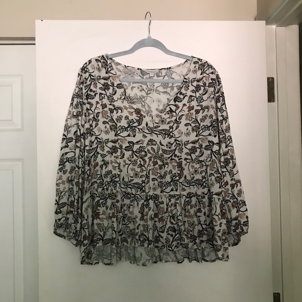 Lucky Brand Top L Floral Babydoll Peasant blouse 3/4 Sleeve cream tan black